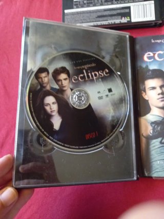 Crepúsculo: Luna Nueva y Eclipse DVD Libro