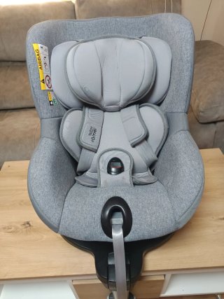 Britax Römer Dualfix i-Size Isofix