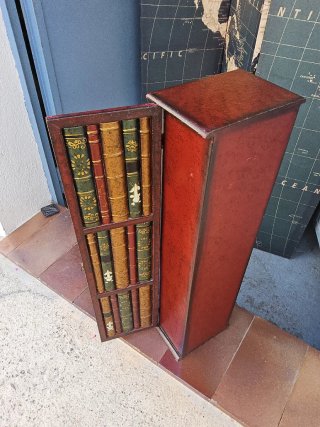 Estwnteria estilo librería