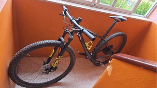 Bicicleta Carbon Fiber HMF