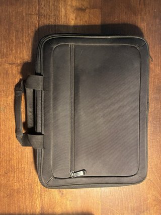 MacBook Air 13 2017 (Batería a reparar)