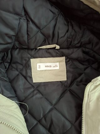 Parka niña Mango Talla 8 (128cm)