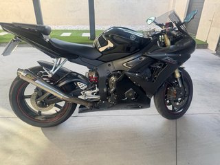 Yamaha YZF-R6  Negra