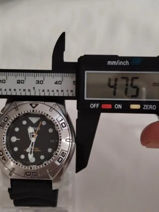 Reloj Seiko Kinetic Diver's 200m