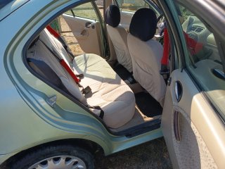 Rover 25 2001