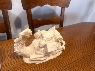 Lote Figuras Belén Resina y Escayola