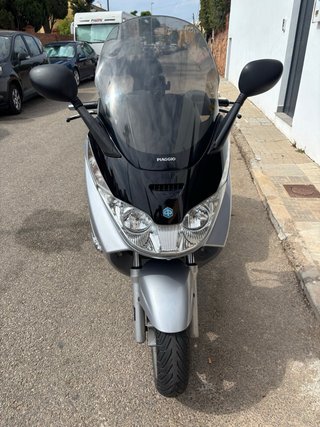 Piaggio X8 200cc Maxi Scooter