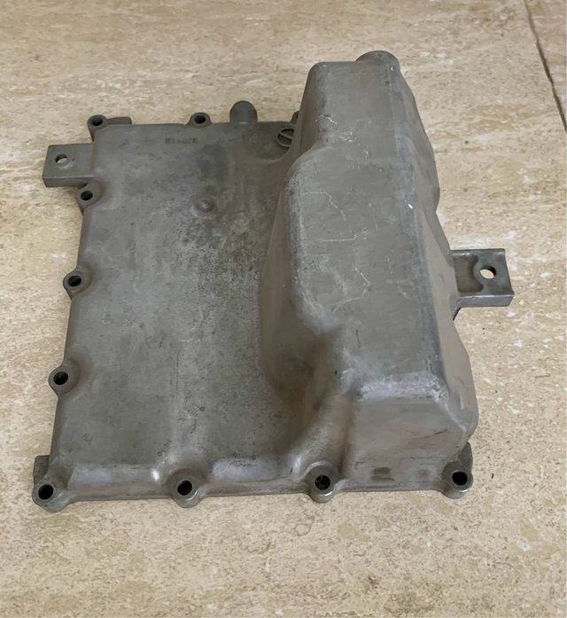 Tapa cárter Suzuki