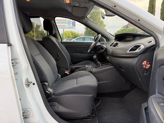 Renault Scenic 2010 etiquera c unico propietario