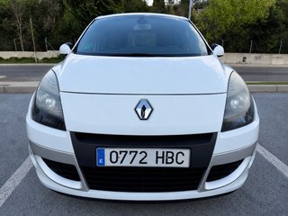 Renault Scenic 2010 etiquera c unico propietario
