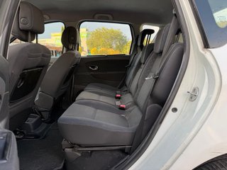 Renault Scenic 2010 etiquera c unico propietario