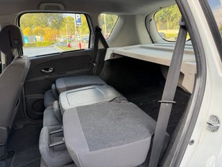 Renault Scenic 2010 etiquera c unico propietario