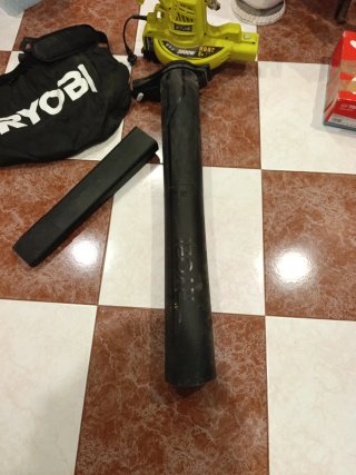 Sopladora aspiradora Ryobi 3000W