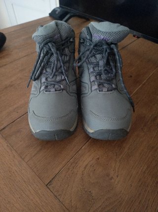 Botas Trekking Hi-Tec Gris y Morado