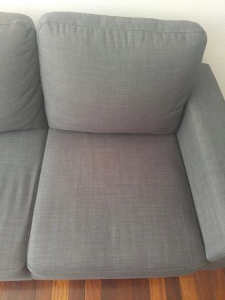 Sofá 2 plazas gris tela