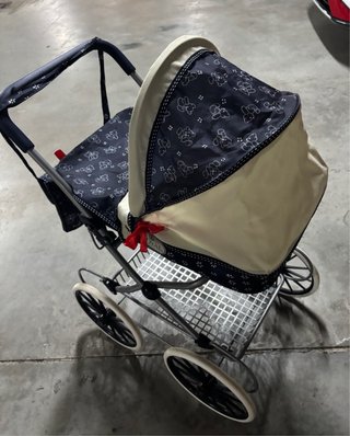Carrito de muñecas clásico Royal