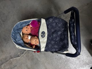 Carrito de muñecas clásico Royal