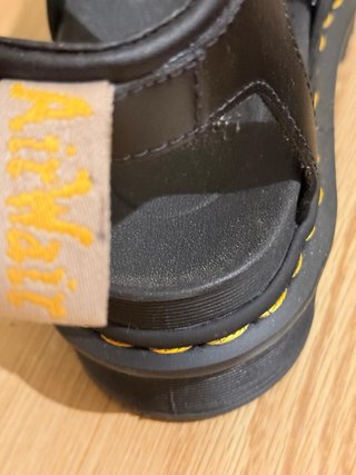 Sandalias Dr. Martens Talla 38