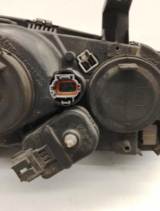 26060bn01a faro izquierdo nissan almera 2.2 d 5771