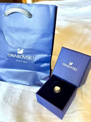 Pendiente Swarovski Triángulo Dorado Blanco