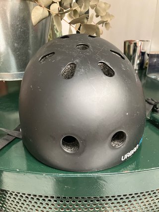 Casco Patinete Eléctrico Negro