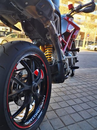 Ducati Hipermotard 1100 EVO