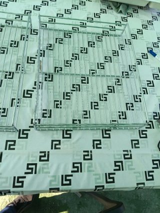 Escurridores de platos metálicos