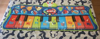 Alfombra musical interactiva para niños