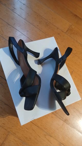 Sandalias tacón negras Primark