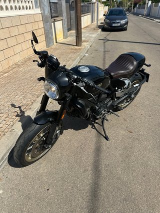 Ducati Scrambler Cafe Racer 850 Negra como nueva