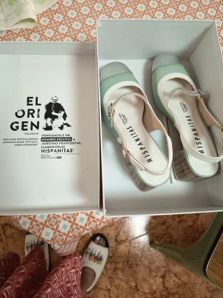 Zapatos Hispanitas destalonados tacón grueso