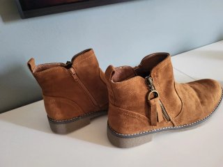 Botines marrones de ante
