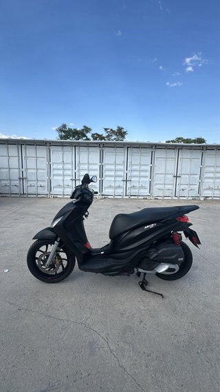 Piaggio Medley 125cc Negra