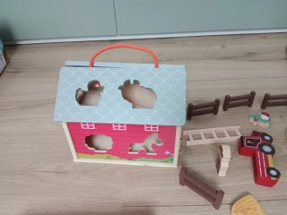 Granja de madera para niños 12 meses+