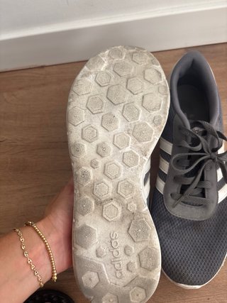 Zapatillas Adidas Gris y Blanco
