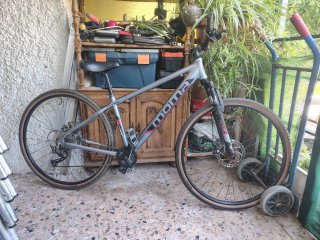 Bicicleta MoMA Gravel Gris