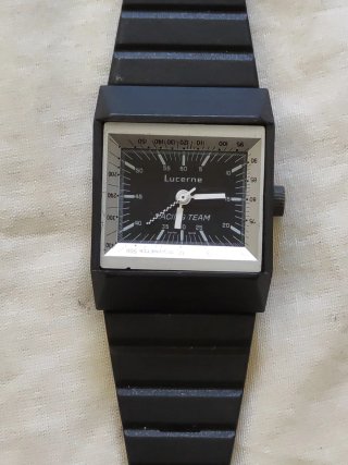 Reloj Lucerne Negro