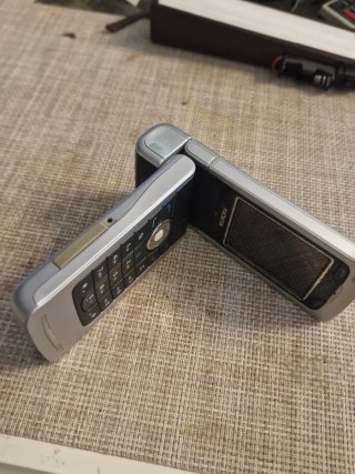 Nokia N90