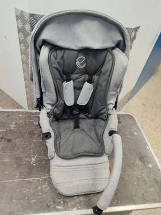Silla Paseo Jane Muum Ergonómica