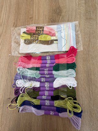 Hilos de bordar varios colores
