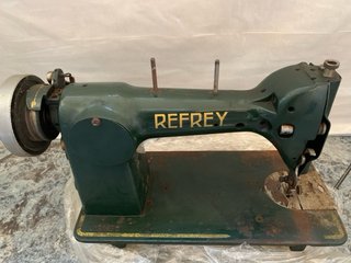 Máquina de coser Refrey verde