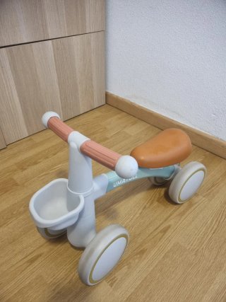 Triciclo UMATOLL para bebé