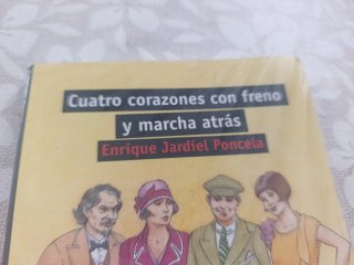 Libro Cuatro Corazones con freno y marcha atras