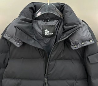Chaqueta Moncler Negra Plumas