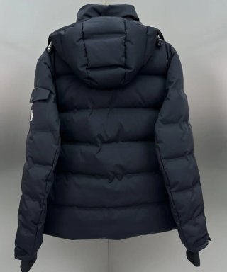 Chaqueta Moncler Negra Plumas
