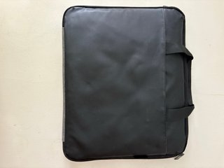 Funda El Corte Inglés Macbook Air Gris