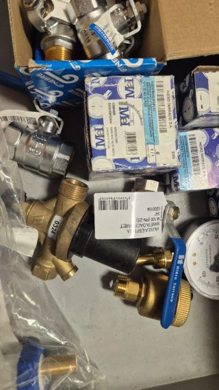 Material fontanería GENEBRE y más
