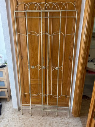 Biombo decorativo de hierro forjado