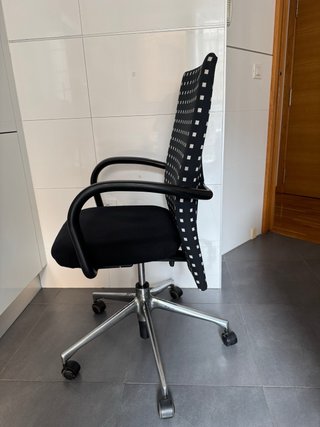 Silla de oficina Vitra original.