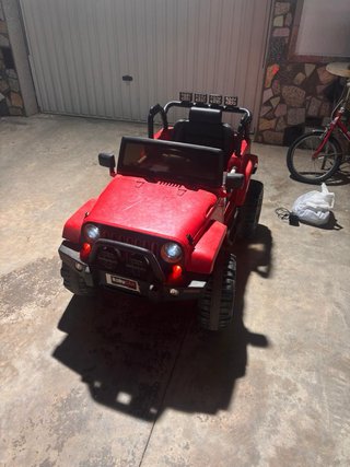 Jeep ,Coche eléctrico infantil todoterreno rojo